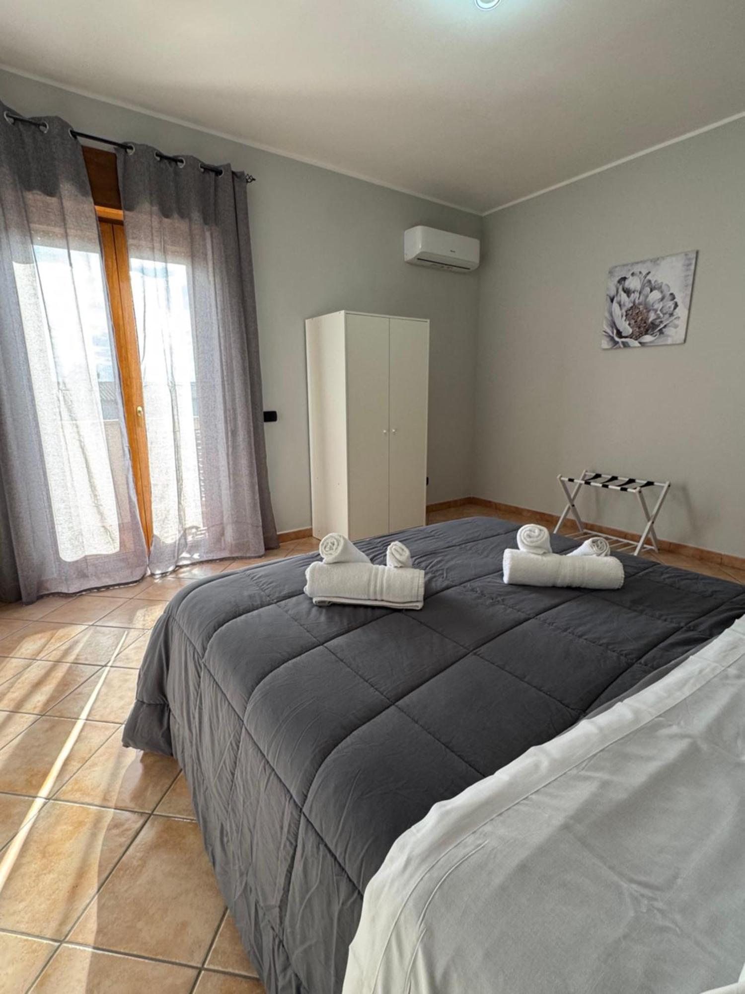 Guest House La Casaccia 피우미치노 외부 사진