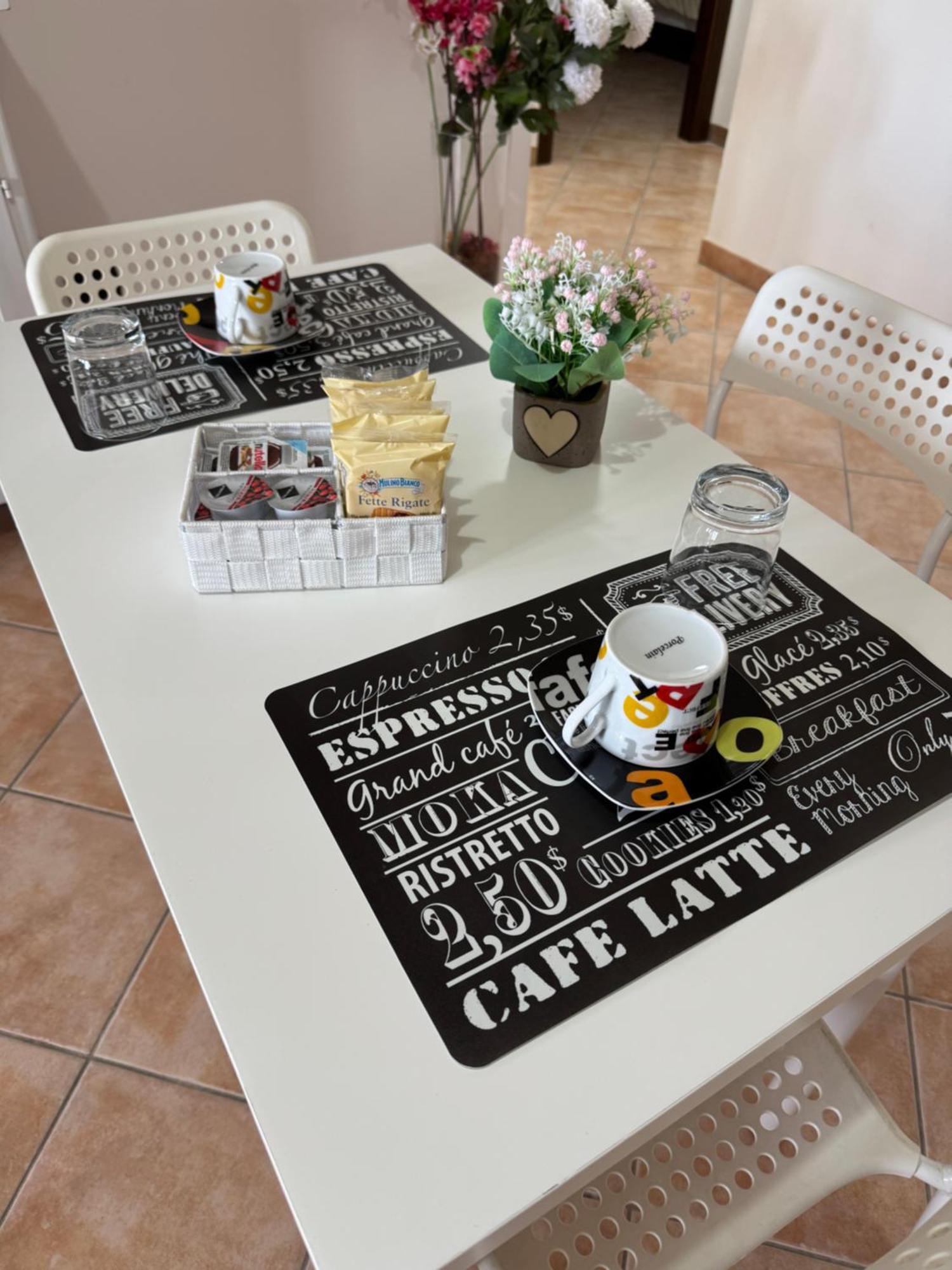 Guest House La Casaccia 피우미치노 외부 사진